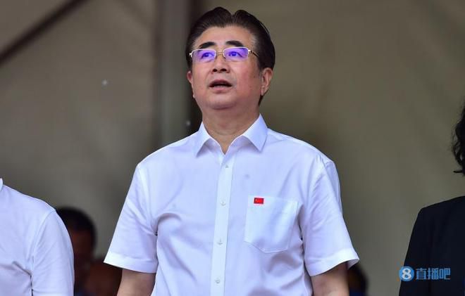 男总裁被c呻吟双腿大开bl动漫